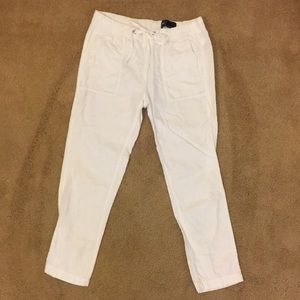 White linen GAP pants
